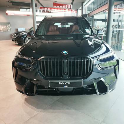 BMW X7 3.0 TWINPOWER GASOLINA XDRIVE40I M SPORT STEPTRONIC BMW X7 3.0 TWINPOWER GASOLINA XDRIVE40I M SPORT STEPTRONIC